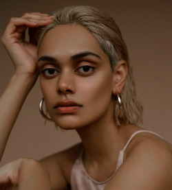 driflloon:    zinnia kumar by anya holdstock  