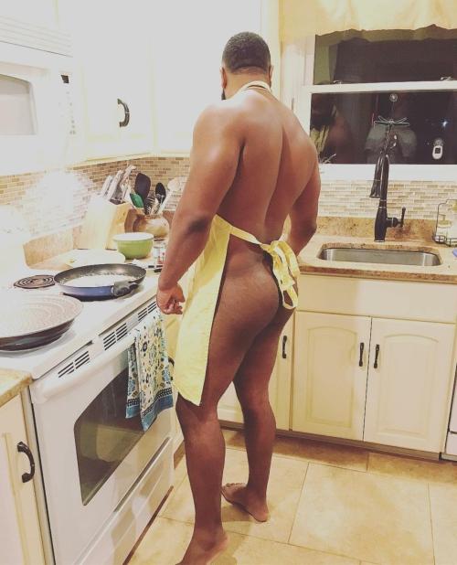 1rulenodrawz:  1997jaydee:  thagoodgood:   Who do you want butt ass naked in your kitchen????!!!!  1  2  3  4  5  6   7   8   1:8  2,7,8