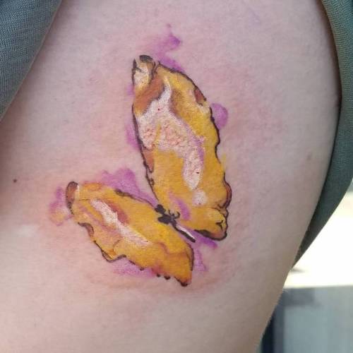 Cute lil yellow butterfly from todat. #tattooartist #tattoo #tattoos #chicago #chicagotattooartist #