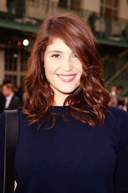 tallahassees:  Gemma Arterton at Paris Fashion Week Womenswear Spring/Summer 2014 | Chloé Front Row 