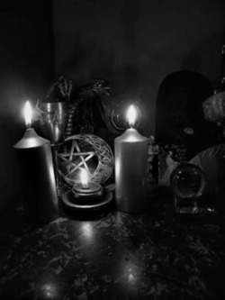 blackoutraven:  Divine Altars