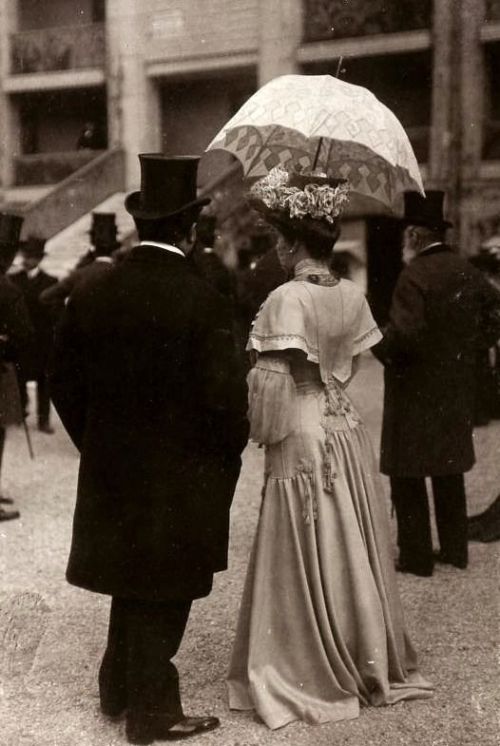 Fashion at the races in Longchamp, France. Photographed in 1900.