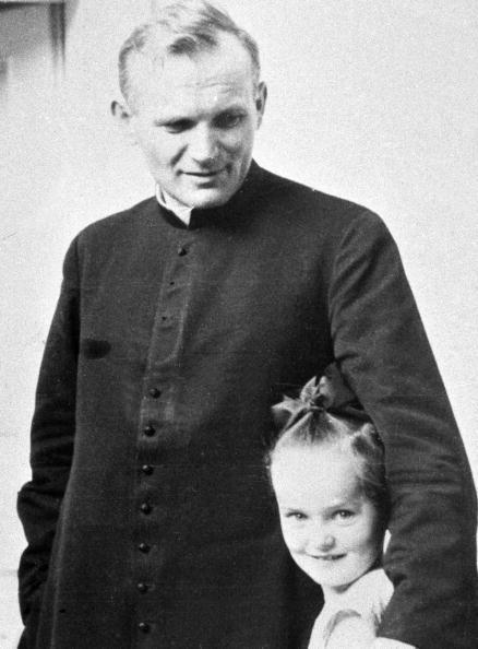 christoph-liebe:His Holiness, Pope St. John Paul II and a little Polish girl.