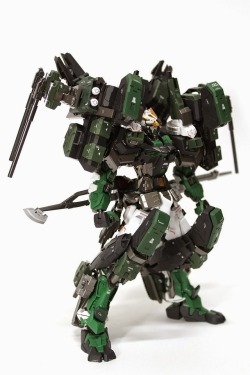 mechaddiction:  GUNDAM GUY: MG 1/100 Gundam