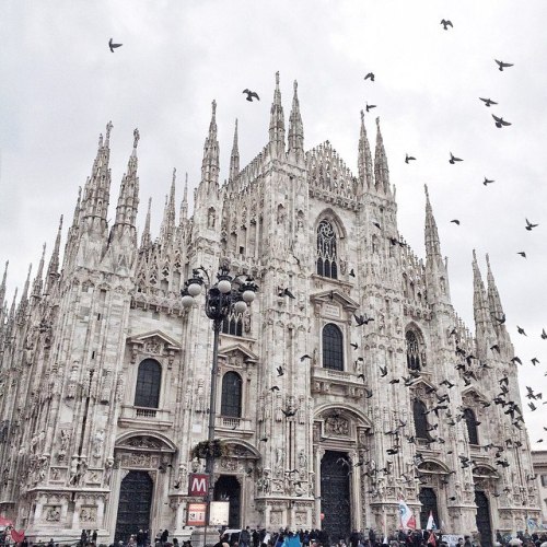 ghostlywatcher:Stunning beauty of Milan by Francesco Innocenti