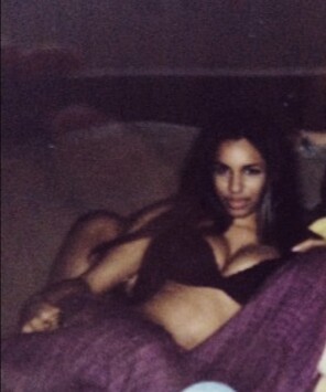kailicoco:  Who’s that sexy lady? ILoveMe #sexy #partytime #tbt #throwbackthursdays