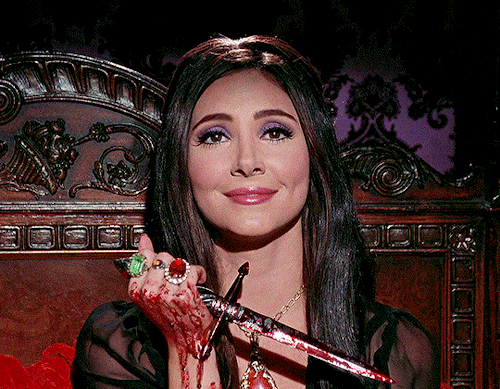 lalisas:Samantha Robinson as Elaine inTHE LOVE WITCH (2016)