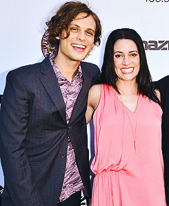 evansbrewster-deactivated201503:  Paget Brewster, Matthew Gray Gubler &amp; Joe