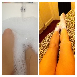 angellisax:  How my evening pretty much went. Bath and relaxing