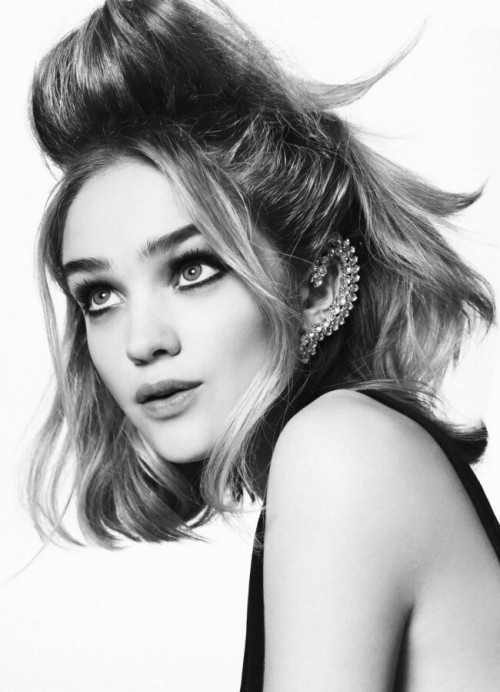 XXX gonsr:  Rosie Tupper - Miss Vogue photo