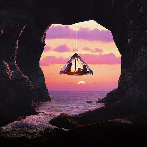 streamy-dream:  add a caption on We Heart It - http://weheartit.com/entry/163038998