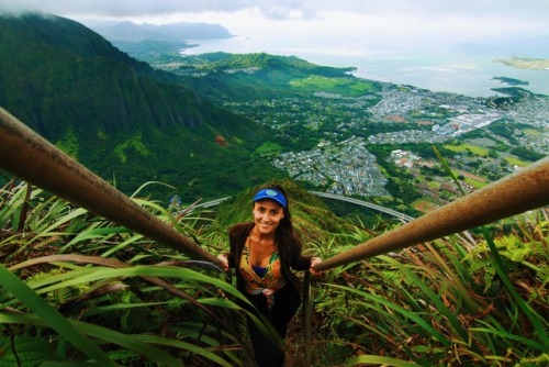 Stairway to Heaven Hike || Oahu, Hawaii Instagram: emmaneagu