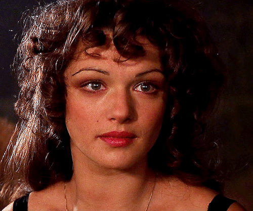 RACHEL WEISZ As EVELYN CARNAHANTHE MUMMY (1999) Dir. Stephen Sommers