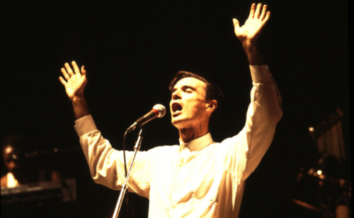 megapope: a-talking-heads-head: whateverurhavinyerself: David Byrne, Speaking in Tongues tour 1983 D