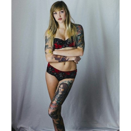 XXX poin00: Torrie Blake Torrie Blake on Instagram photo