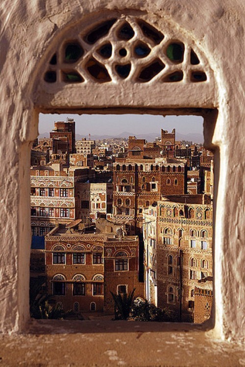 nereydes:Streets of Sana'a Yemen