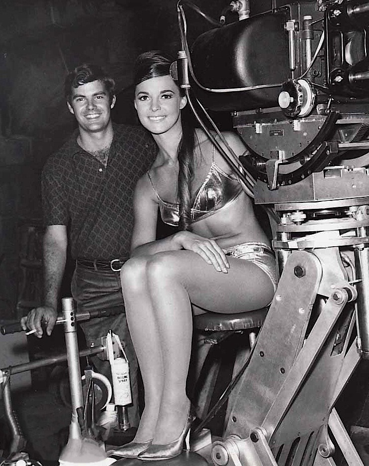 (via jadedtom) Salli Sachse on the set of DR. GOLDFOOT AND THE BIKINI MACHINE (1965)