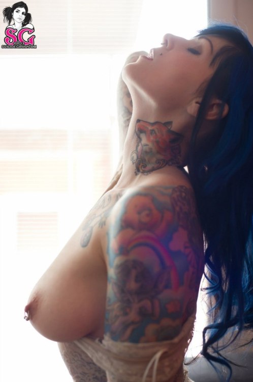 XXX  Riae Suicide  photo