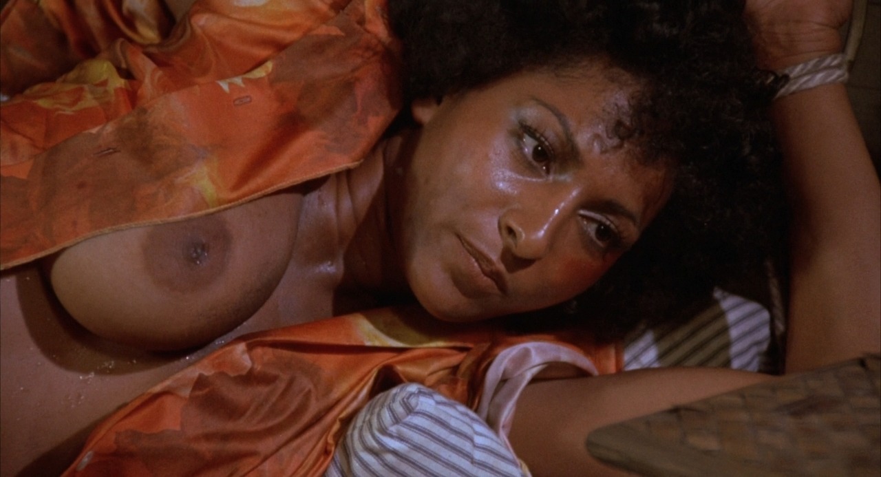 furiousgibbon:  Pam Grier - Foxy Brown (1974)