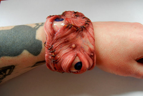 mortifiedandawesome:  Too icky for me but they are magnificent! 