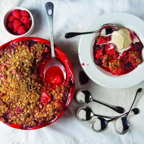 Triberry Crisp with Pecan topping for Hot Pie