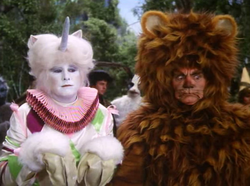 glittertomb:Old Movies I Want to Watch (Part 1):Alice in Wonderland (1985), Daisies (1966), The Blue Bird (1918), The Little Mermaid (1968), White Rose of Immortality (1985)
