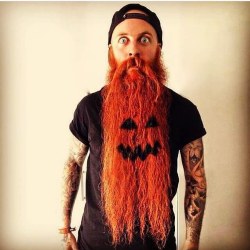 bravenbearded:  Now that is what you call being in the Halloween spirit @michael_legge you rock brother 👌🏾💪🏾 ⚓️GET YOUR BRAVE ON ⚓️ ️#brave #bearded #best #beardoil #menwithclass #love #beard #beardstyle #beardman #pogonophile #inkedmodel