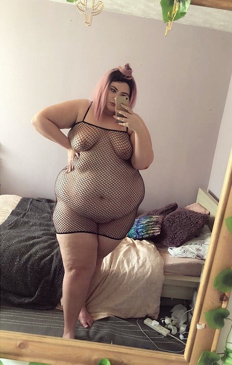that-fatt-girl:  Whale caught in a net.