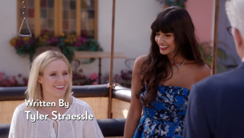 anagonye-shellstrop:Ok, but if we’re talking about golden moments from the extended cut, why has no one mentioned this cuteness?
