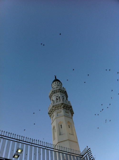 It's super late but i managed to get this before the day was over! eid mubarak photos | Tumblr