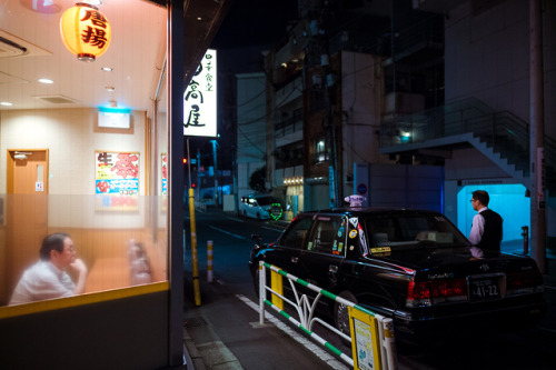 tokyostreetphoto:Night Taxi, Ebisu 恵比寿