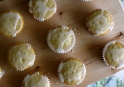 Little Lemon Hazelnut Cakes