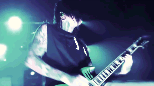 grinnned:  Pierce The Veil // Tony Perry 