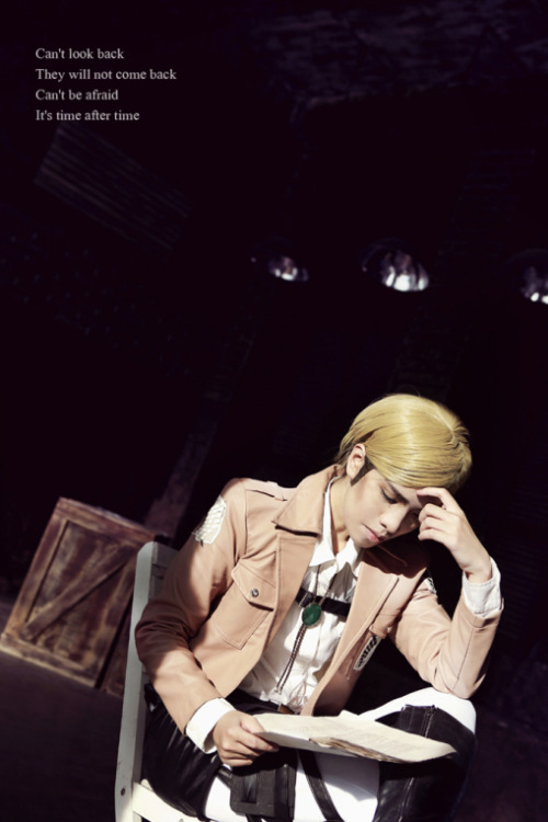 SHINGEKI NO KYOJIN cosplay Erwin Smith by Han Kouga Photo by Dan Gyokuei