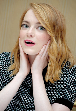 emstonesdaily: Emma Stone at the ‘Irrational Man’ Press Conference at the Regent