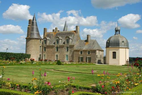 castlesandmedievals:château des rochers sévigné