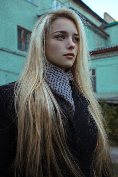 imickeyd:  Tanya © Paul Fishar