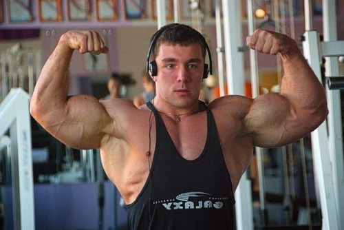 sirjocktrainer:  He was lost in the voice, just obeying the orders to workout, to flex, to obey. 