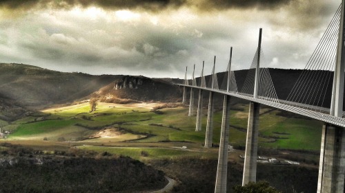 hedgehog-moss:My mum has to drive over the Millau viaduct every time she visits me, and the other da