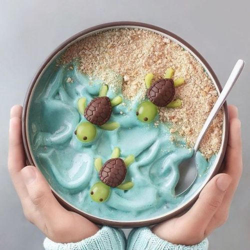 This 18-Year-Old Vegan Keeps Making His Followers’ Mouths Water With His Stunning Food Pics