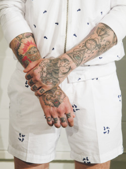 bangarangblog:  tattoos &amp; twin-sets 