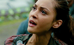 Lindsey Morgan Gifs