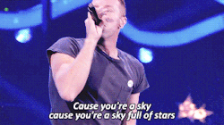 buckin-love:  Coldplay - A Sky Full of Stars (Live @ BBC Music Awards 2014)