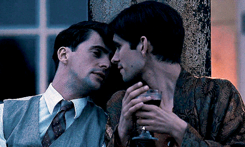 And This Is A String Of Pearls On A White Neck.BRIDESHEAD REVISITED (2008)