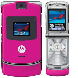 chaiteaprincess: sofakeitsfox:  Remember when every girl wanted this phone   yoo