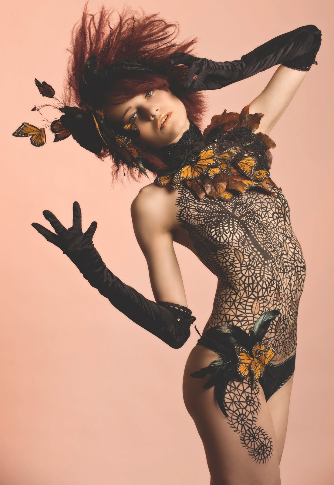 ariaisadoraboudoir:  Paint as lingerie.