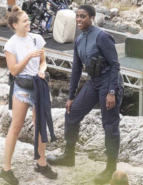 capatainphoton:  accras: BTS of Lashana Lynch on the set of latest Bond film “No Time To Die” in Italy  