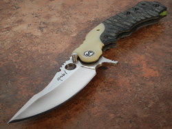 gunrunnerhell:  Yuna Q 4.1 Persian Flipper