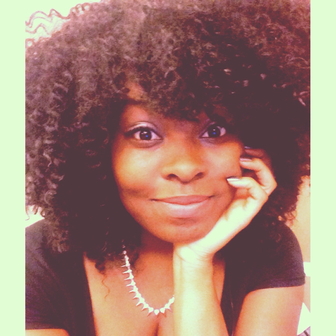 blackgirlsrpretty2:  SPOTLIGHT: http://toots-toots.tumblr.com/ 