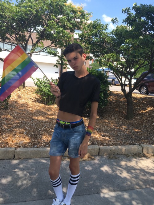 quelho: pride was lit and i looked hot